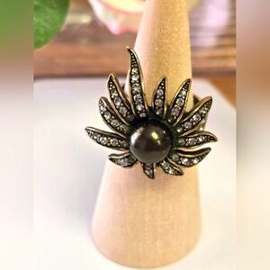 HEIDI DAUS SUBLIME STAR COCKTAIL RING